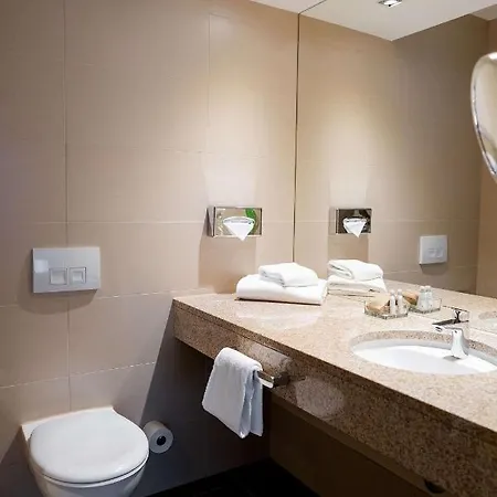 Lanzcarre Mannheim, A Member Of Radisson Individuals 4*