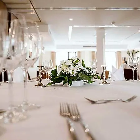 Lanzcarre Mannheim, A Member Of Radisson Individuals